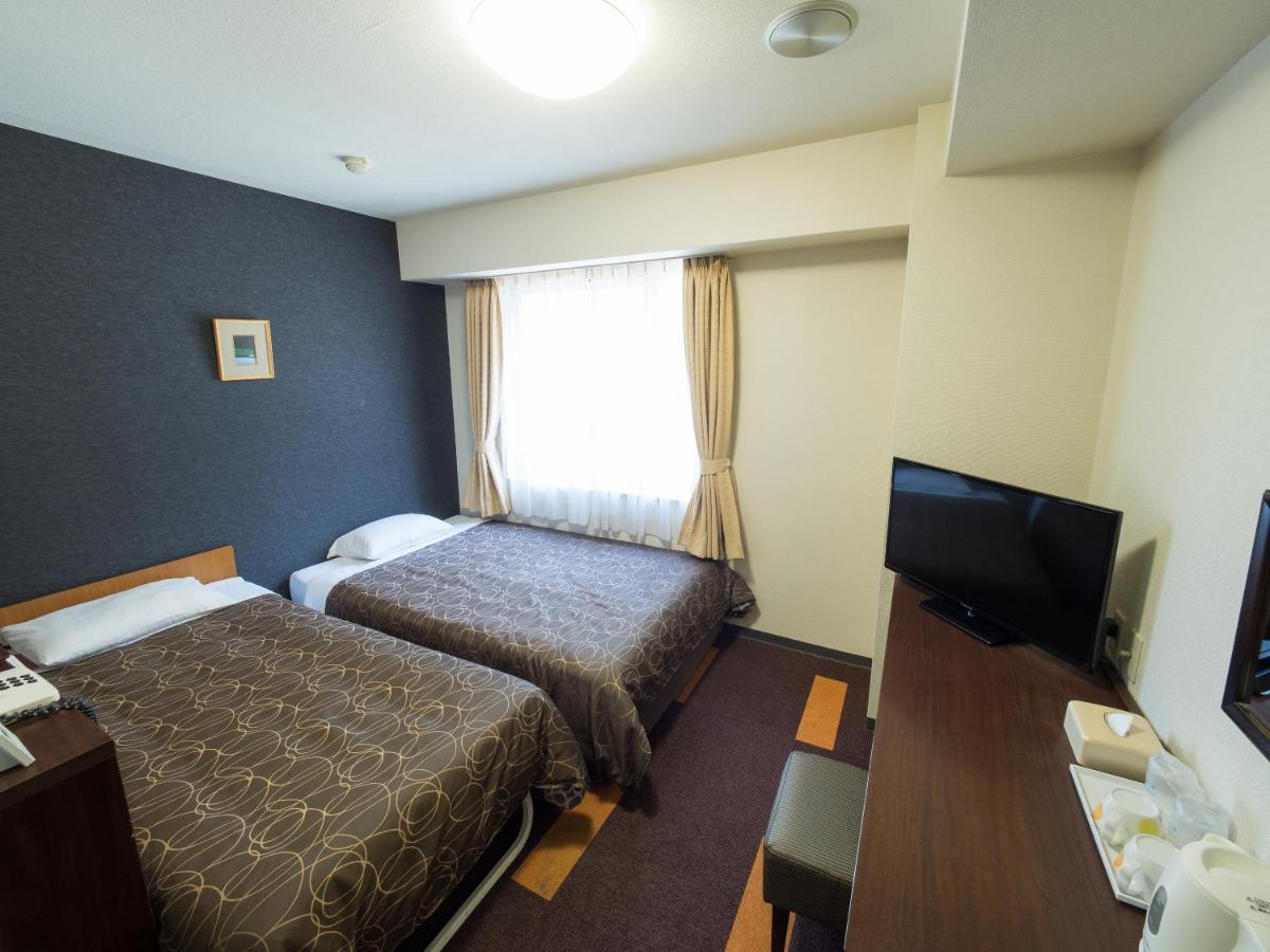 Hotel Shin Osaka Esterno foto