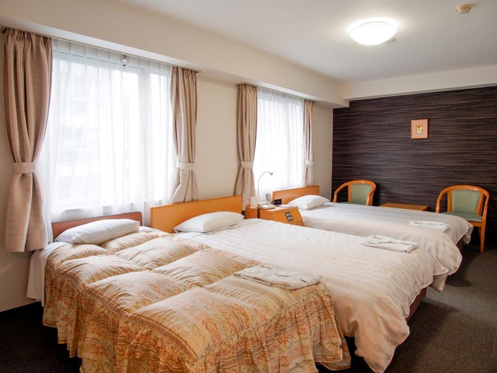Hotel Shin Osaka Esterno foto