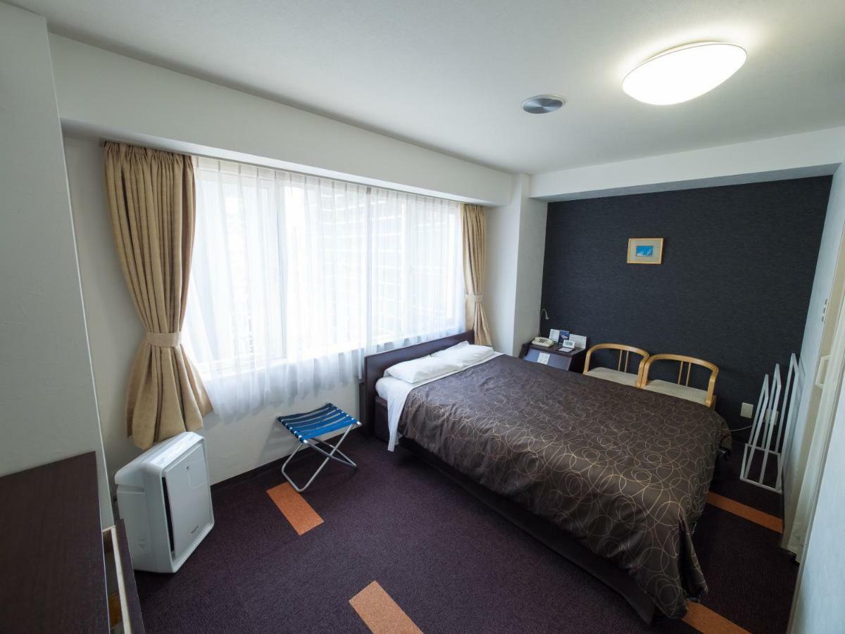 Hotel Shin Osaka Esterno foto