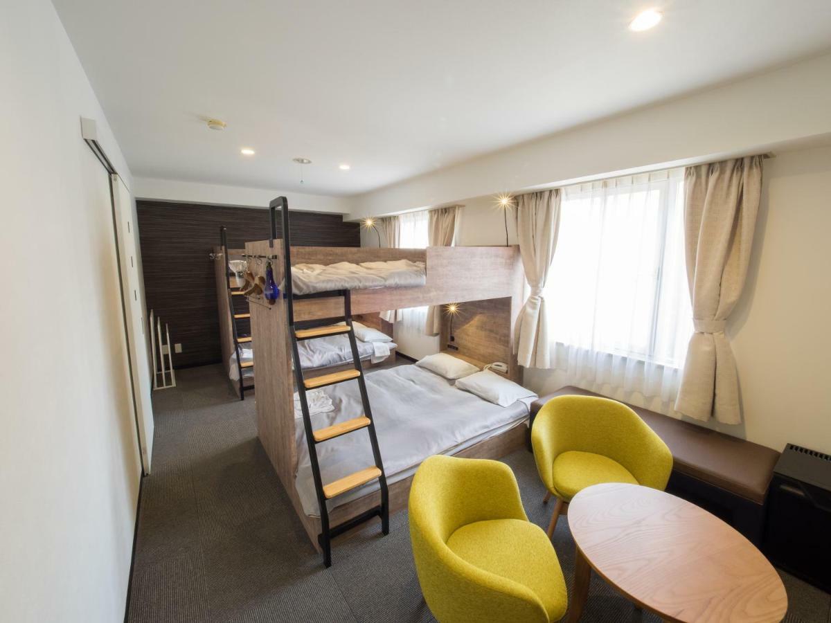 Hotel Shin Osaka Esterno foto